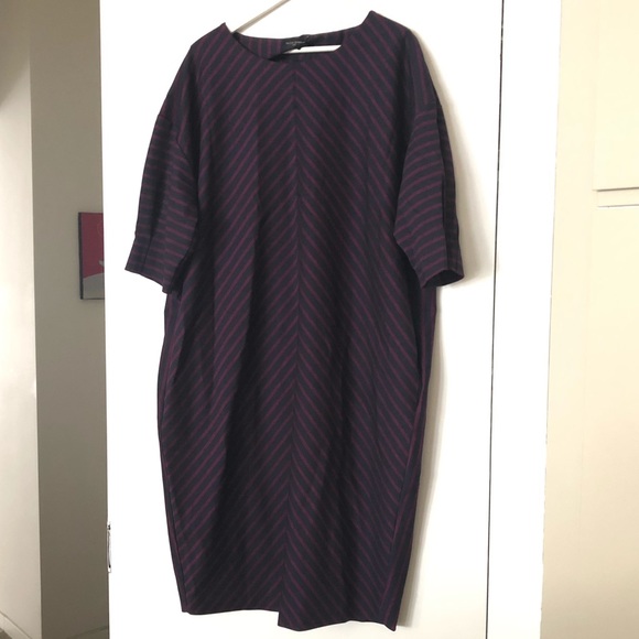 Piazza Sempione Dresses & Skirts - NWT Piazza Sempione navy/ raspberry striped dress